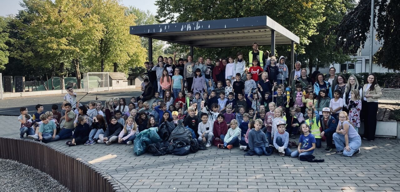 Berlin Schule World Cleanup Day